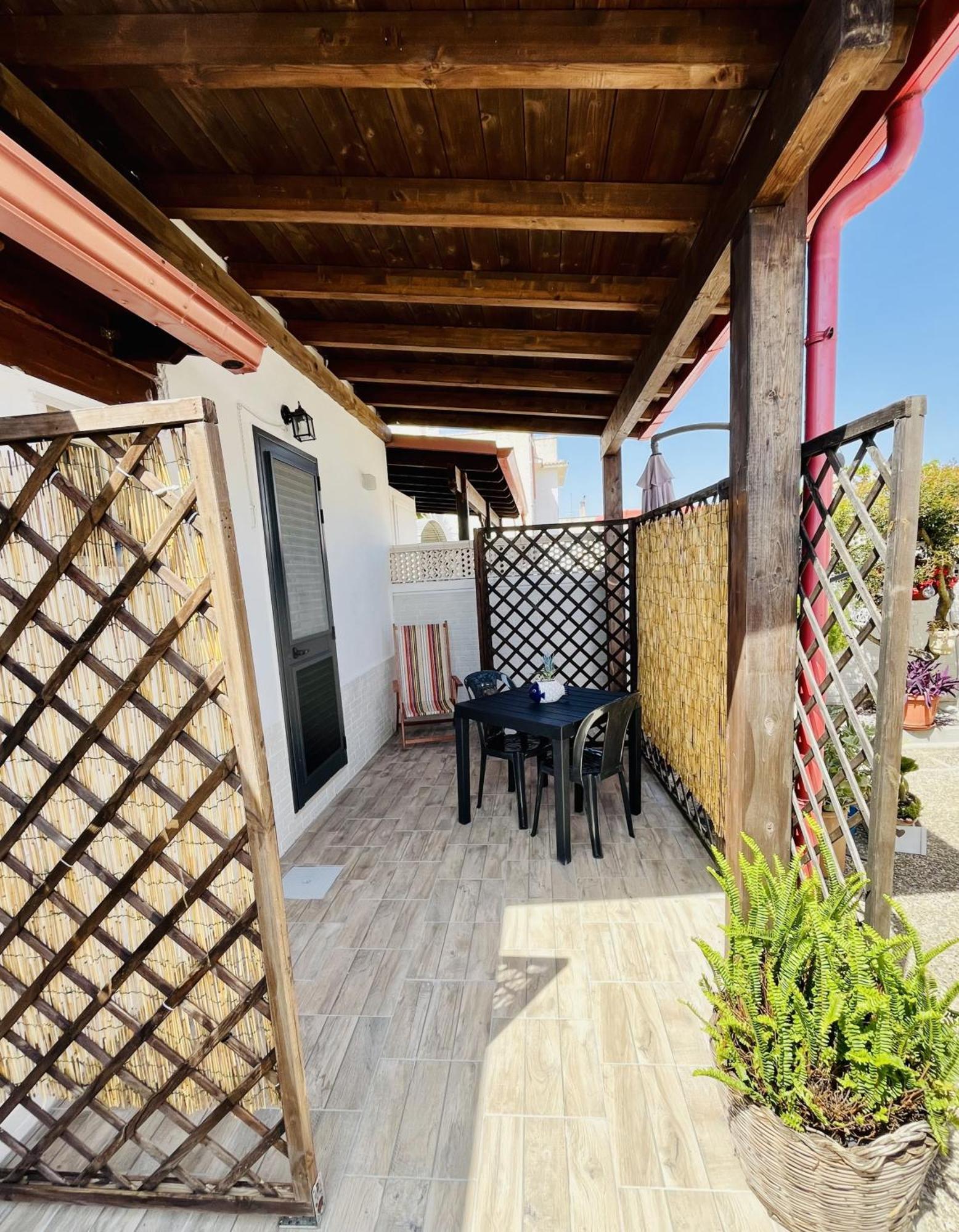 B&B Vento Del Mare San Pietro in Bevagna Luaran gambar