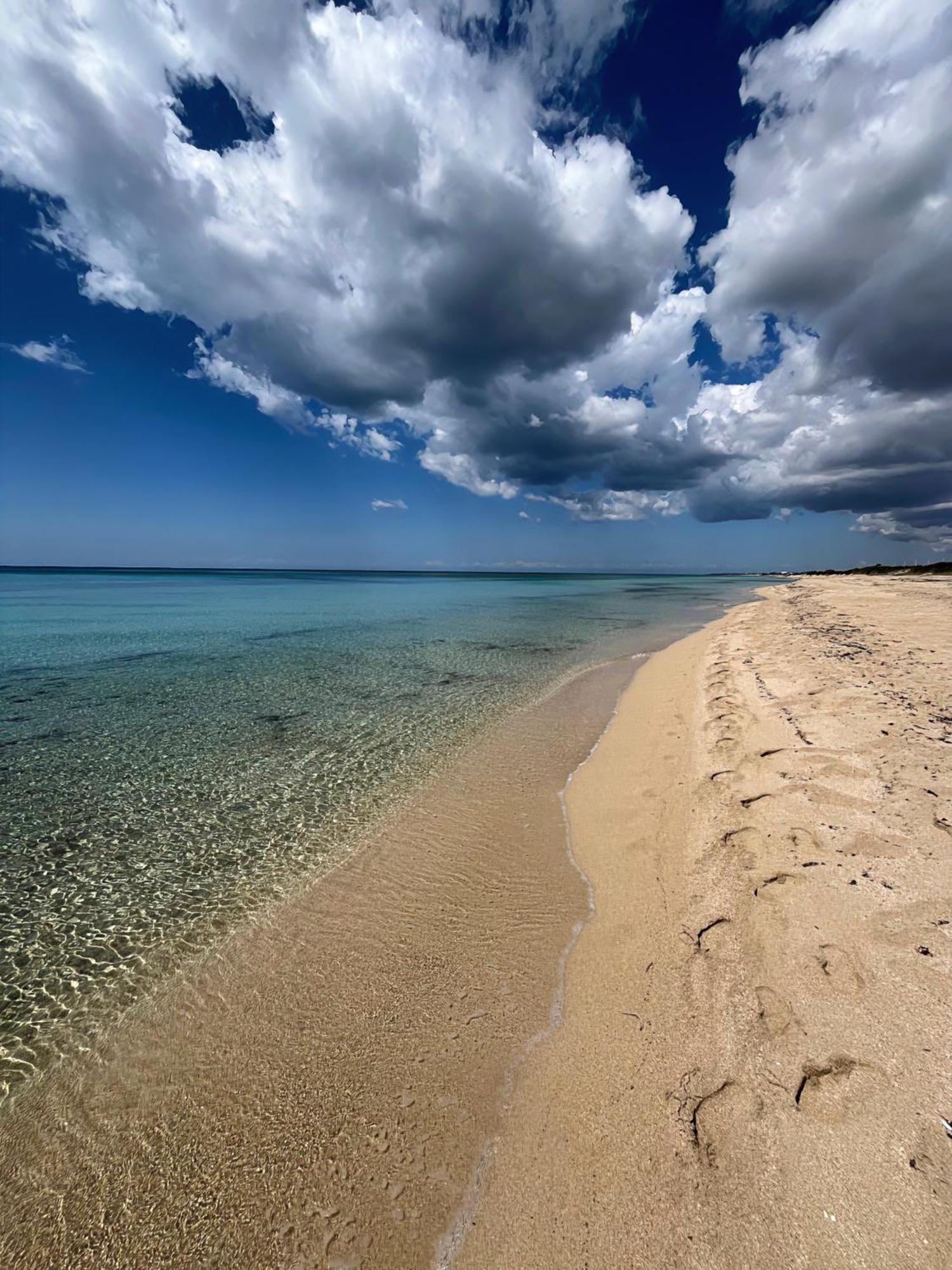 B&B Vento Del Mare San Pietro in Bevagna Luaran gambar