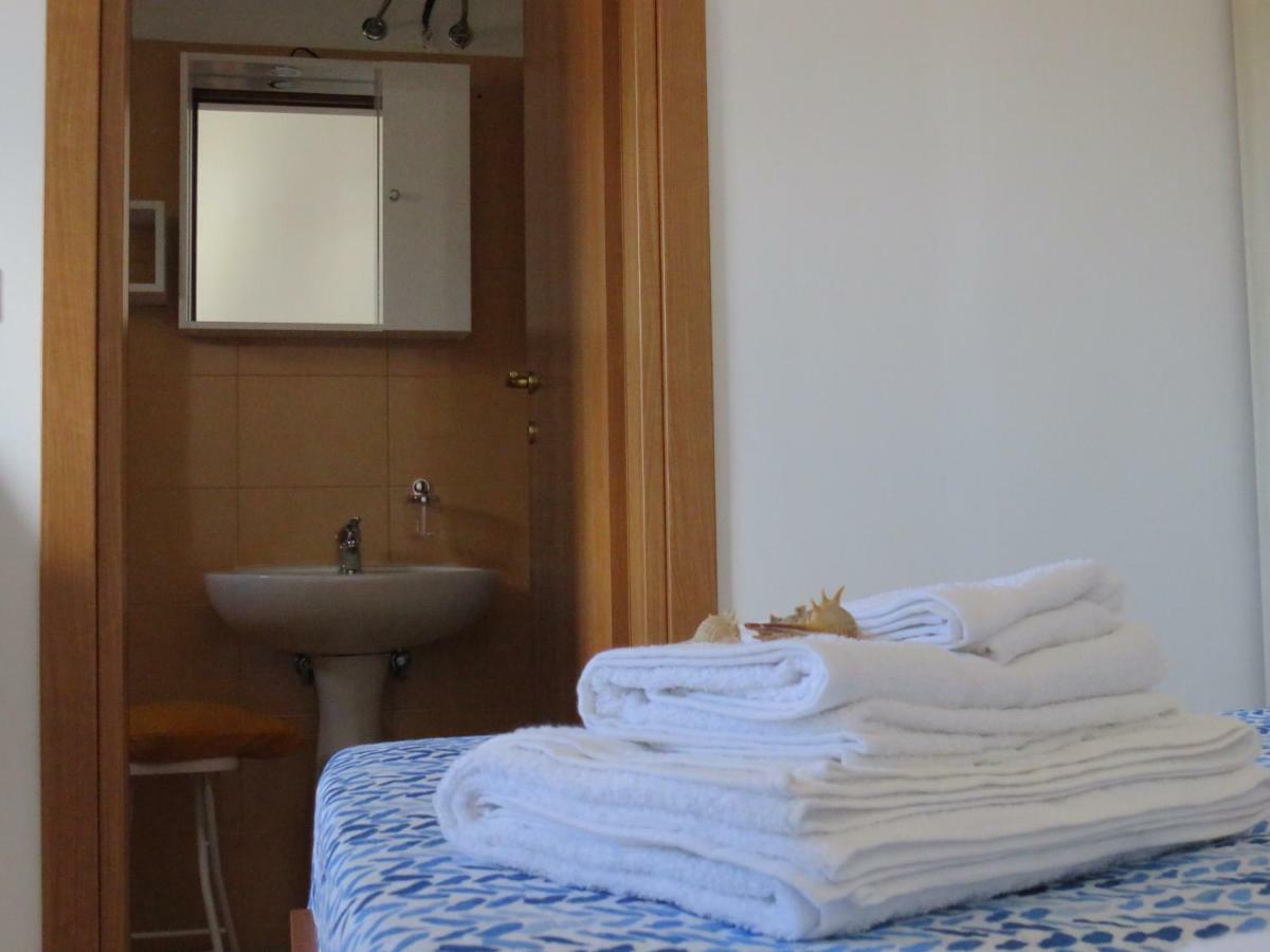 B&B Vento Del Mare San Pietro in Bevagna Luaran gambar