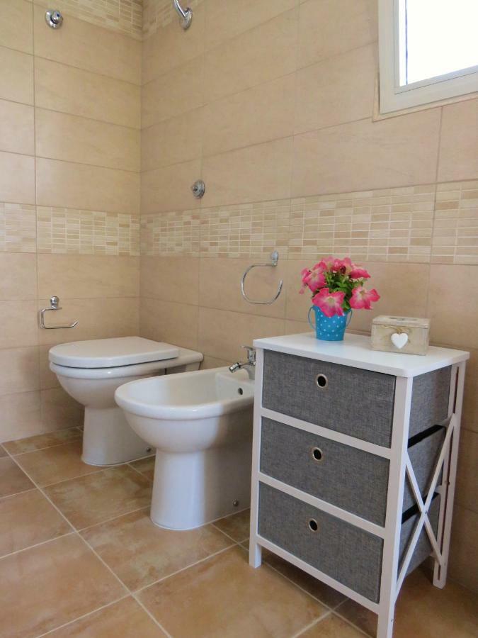 B&B Vento Del Mare San Pietro in Bevagna Luaran gambar